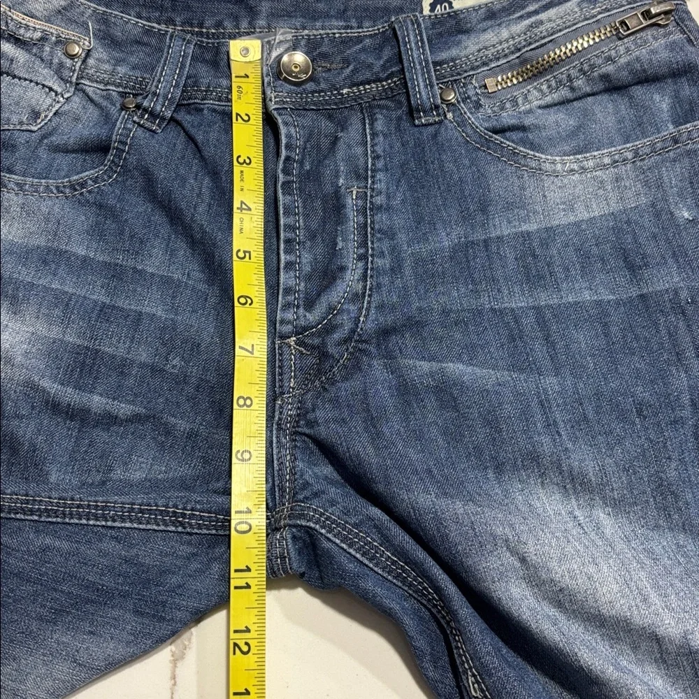 Original Denim Brand JVZ Men's Medium Wash Blue Denim Jeans Shorts Waist 31